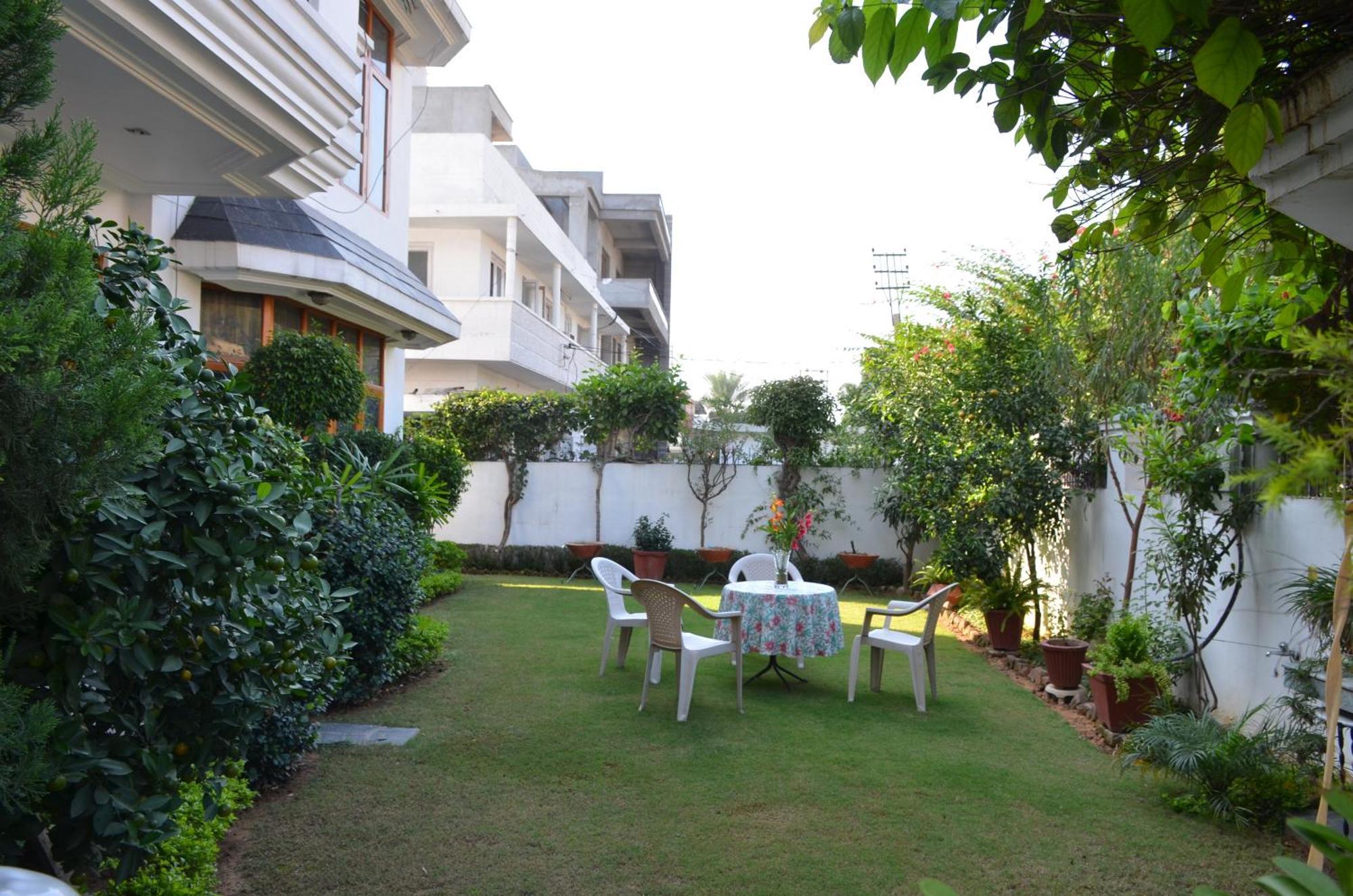 Sandy'S Homestay Jammu Exterior foto